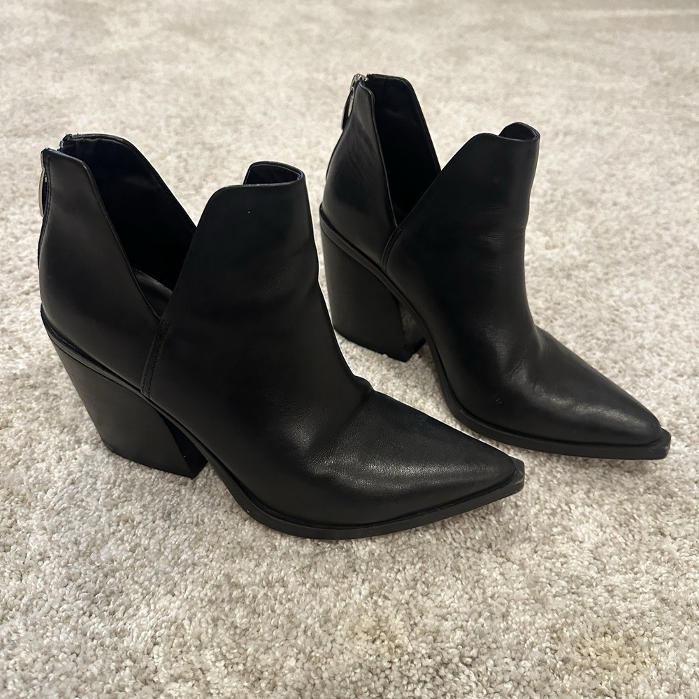 Steve Madden Women's Size 7 Alyse Ankle Boots Booties Black Leather Pointed Toe